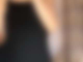 AvrilOllison's Live Sex Cam Show