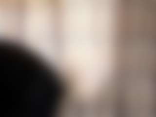 AvrilOllison's Live Sex Cam Show
