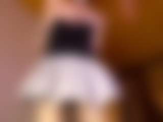 AvrilOllison's Live Sex Cam Show