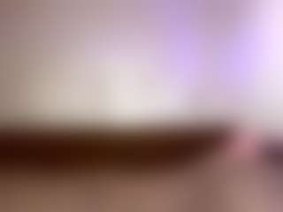 AvrilOllison's Live Sex Cam Show