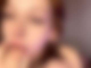 AvrilOllison's Live Sex Cam Show