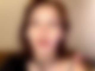 AvrilOllison's Live Sex Cam Show