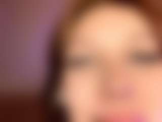 AvrilOllison's Live Sex Cam Show