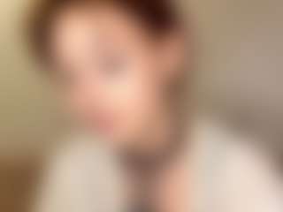AvrilOllison's Live Sex Cam Show