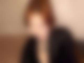 AvrilOllison's Live Sex Cam Show