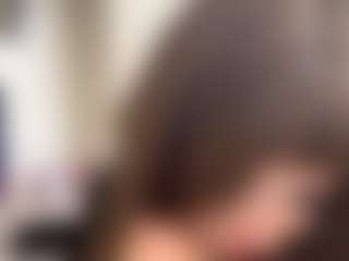 AvrilOllison's Live Sex Cam Show