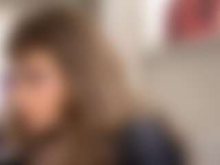 Live cam show with AvrilOllison - Big Ass on xfollow cams