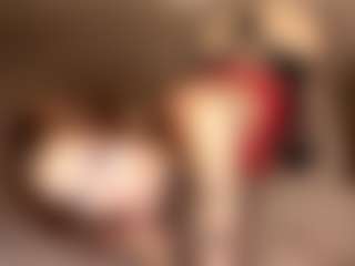 Live cam show with AvrilOllison - Athletic Strip on Camsoda