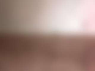 Live cam show with AvrilOllison - Fetish on Cam Slut