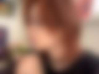 Live cam show with AvrilOllison - Anal Toys on sexylive.show