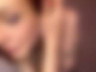 AvrilOllison's Live Sex Cam Show