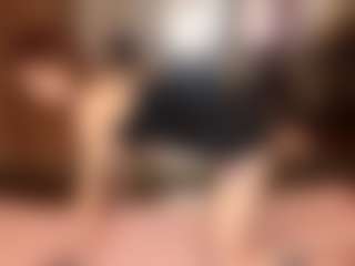 AvrilOllison's Live Sex Cam Show