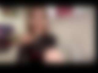 Live cam show with AvrilOllison - Athletic on madthumbs