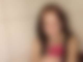 Live cam show with ChristySavary - Lovense Petite on friskycurves.com