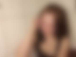 Live cam show with ChristySavary - New Petite on pussylord.com