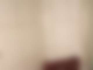 Live cam show with ChristySavary - White on Fit Hotties | france
