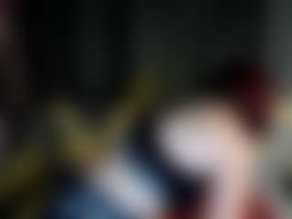 Live cam show with Donna-Hale - Spanks on TeamSkeetLive