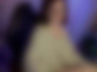 Live cam show with Donna-Hale - Cougar on Camiplay Live