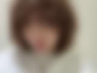 Live cam show with HirokoBaton - Shaved Pussy Brown Hair on makecum.org