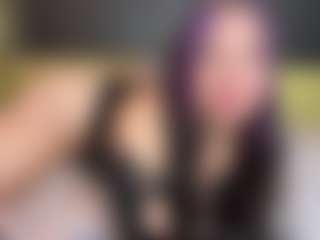 Live cam show with Violett-moonx - Nipple Piercings on https://playwithruby.com