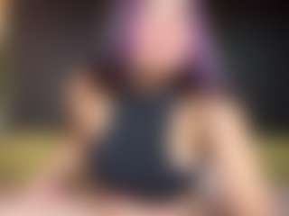 Live cam show with Violett-moonx - Oral on Soda Cam