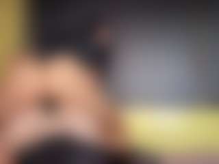 Live cam show with Violett-moonx - Colombia Young Adult on Camming Site