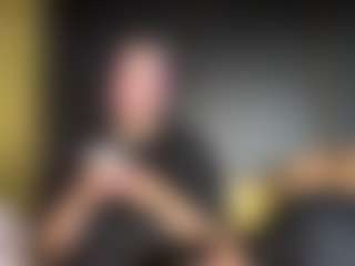 Live cam show with Violett-moonx - Brown Eyes on Camming Site