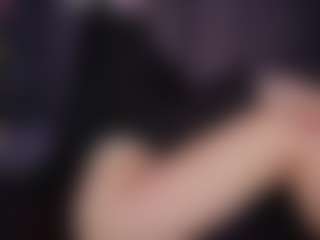Live cam show with 69queenmasha - Blonde Hair on Camsoda