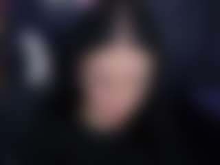Live cam show with 69queenmasha - Gamer MILF on Soda Cam