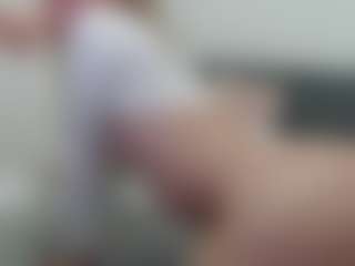 Live cam show with bellanna - Shaved Pussy on live18s.com