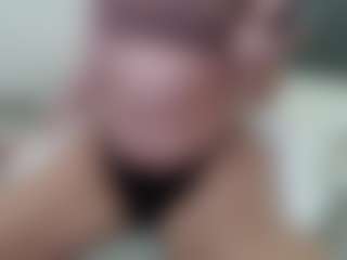 Live cam show with bellanna - Fingers on Camsoda