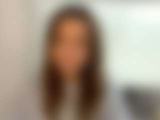 Live cam show with CaroylnGalva - White on makecum.org