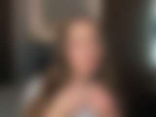 Live cam show with DomitilaChary - Brown Eyes on crypto-cams