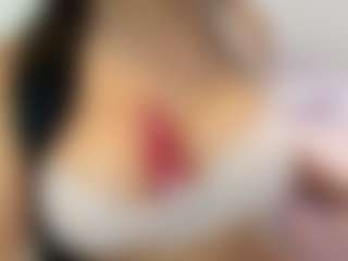 DulcePinky's Live Sex Cam Show