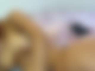 DulcePinky's Live Sex Cam Show