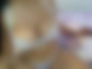 DulcePinky's Live Sex Cam Show