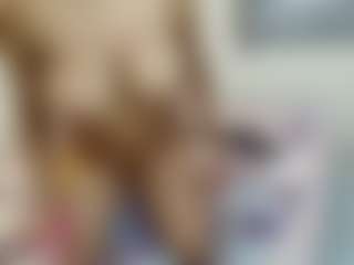 DulcePinky's Live Sex Cam Show