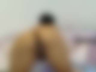 DulcePinky's Live Sex Cam Show