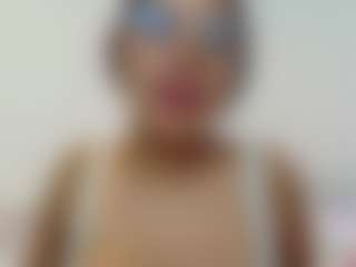 DulcePinky's Live Sex Cam Show