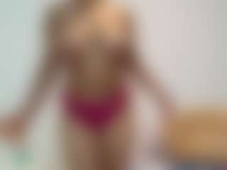 DulcePinky's Live Sex Cam Show