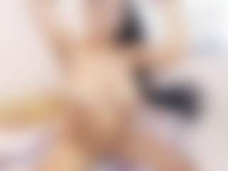 DulcePinky's Live Sex Cam Show