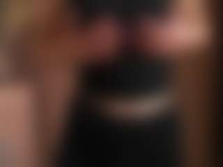 FayeLivingston's Live Sex Cam Show