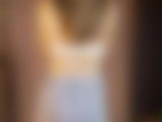 Live cam show with FayeLivingston - Blonde Hair on CamSodaAdn