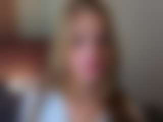 FayeLivingston's Live Sex Cam Show
