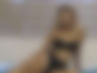 Show de cam en vivo con MarraVeil - Creampie en Camsoda