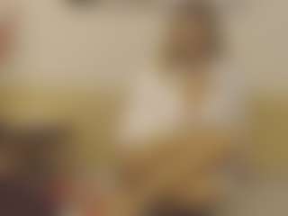 Live cam show with MarraVeil - Ball Sucking on Camsoda