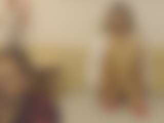 Live cam show with MarraVeil - Tease on madthumbs