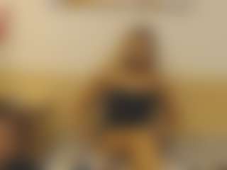 Live cam show with MarraVeil - Ass To Mouth on Camversity