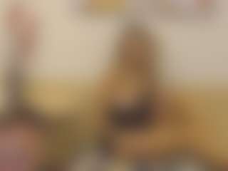 MarraVeil's Live Sex Cam Show