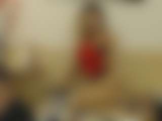 Live cam show with MarraVeil - Middle Aged on Camsoda